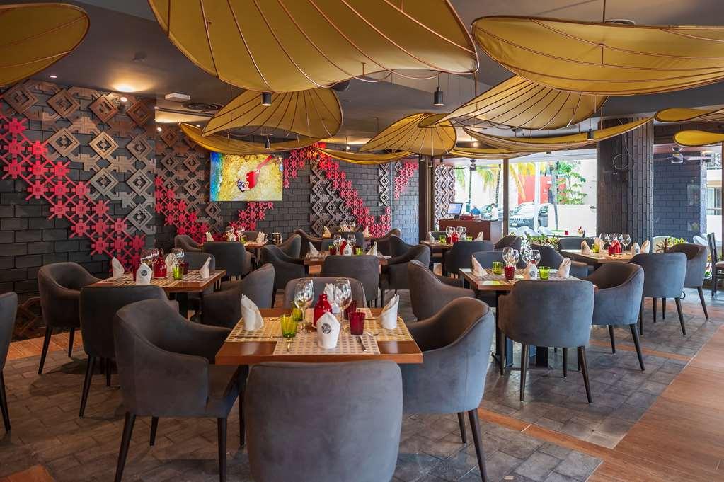 Hotel The Reef 28 Playa del Carmen Restauracja zdjęcie